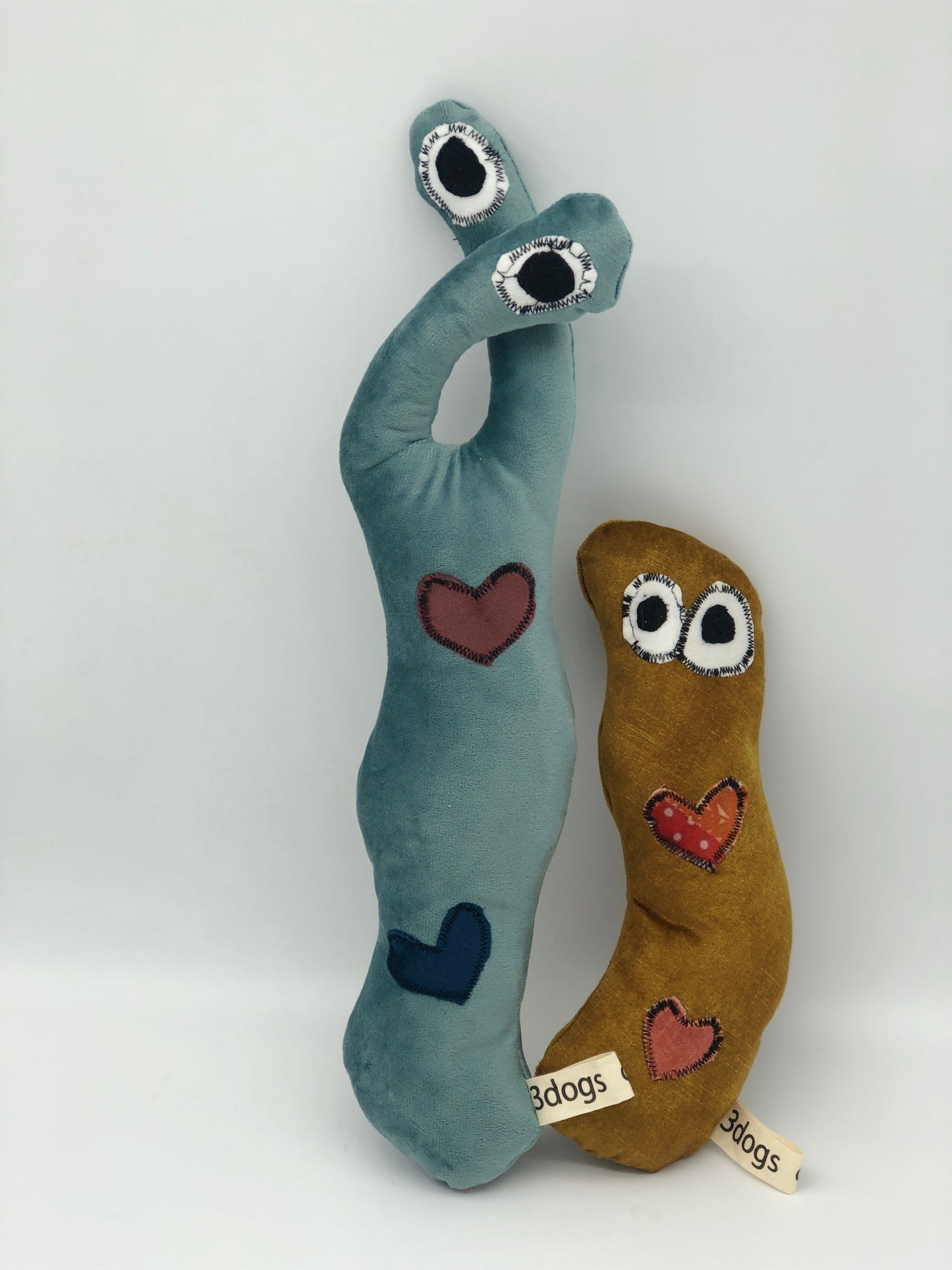 fuGLy friENds fun CAT toys